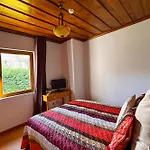 Casa Do Olival 라세도데카발라이로스