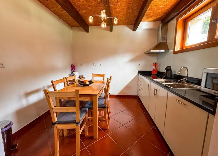 Casa Do Olival 4* 라세도데카발라이로스